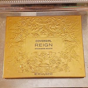 Covergirl REIGN Eyeshadow Palette.